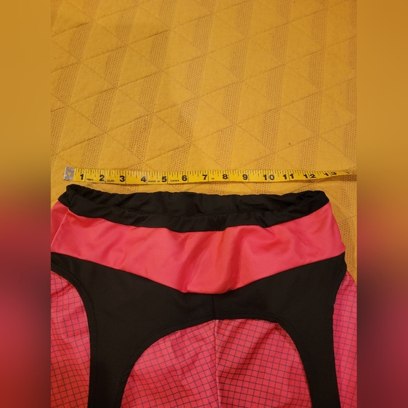 Women's exotic yoga pants - Picture 2 of 7